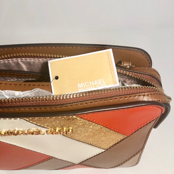 NWT Michael Kors crossbody purse. - Picture 8 of 8